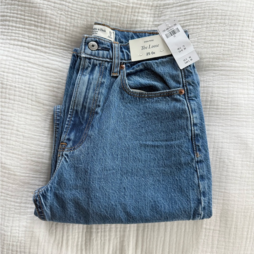 Abercrombie High Rise Loose Jeans 25r